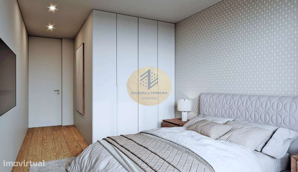 Apartamento T2| 2 Suítes| Varanda| Junto ao H.S. João| Areosa-9