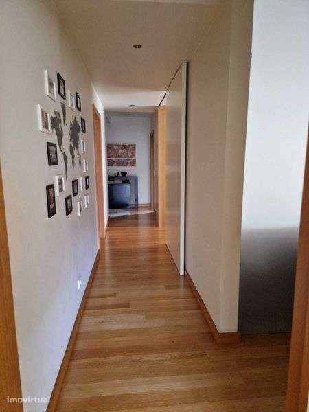 Apartamento T2 com vista para o Parque da Devesa - Grande imagem: 5/10