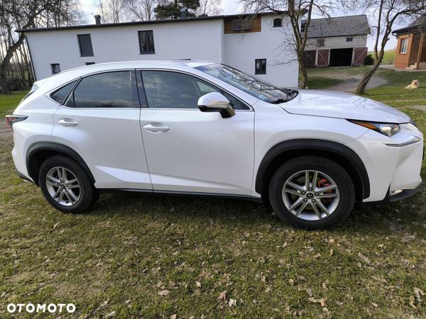 Lexus NX 200t - 2