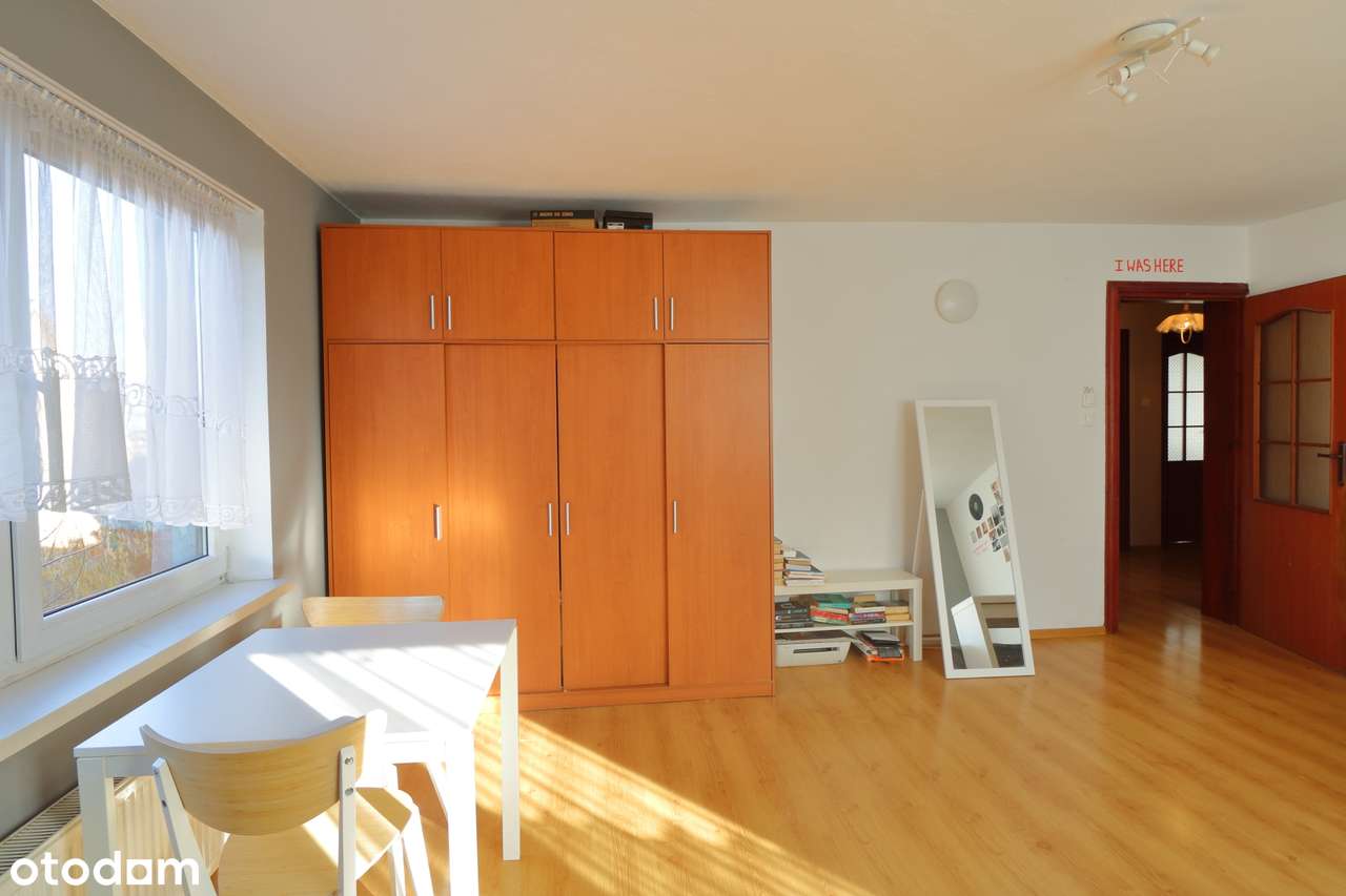 OKAZJA - Dom 2 piętrowy przy galerii Gołąbkowice-13