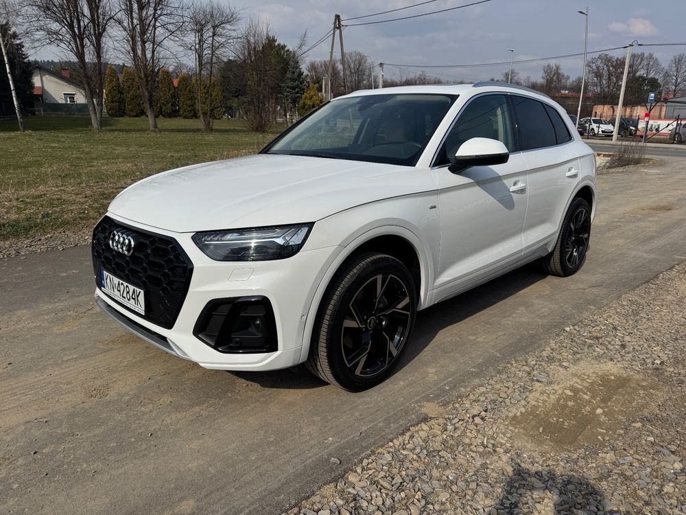 Audi Q5 FY (2017-2024) 2.0 TFSI Quattro S tronic design 2024