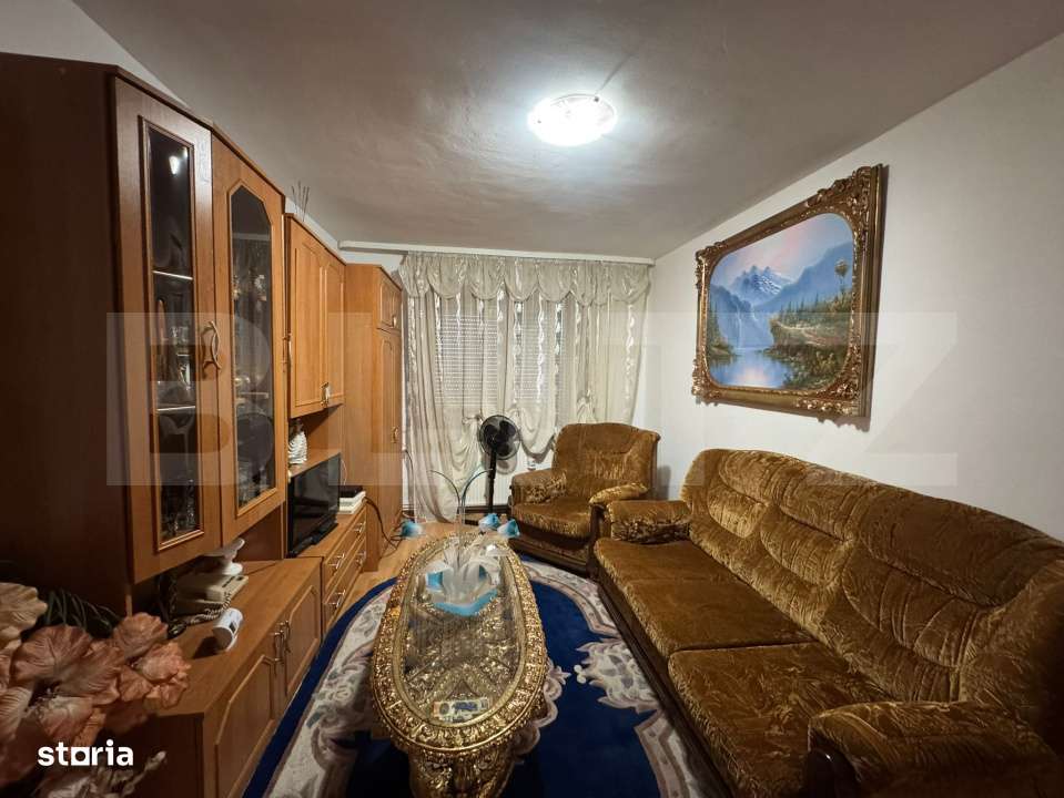 Apartament cu 2 camere, semidecomandat in Simeria - Imagine principală: 3/6