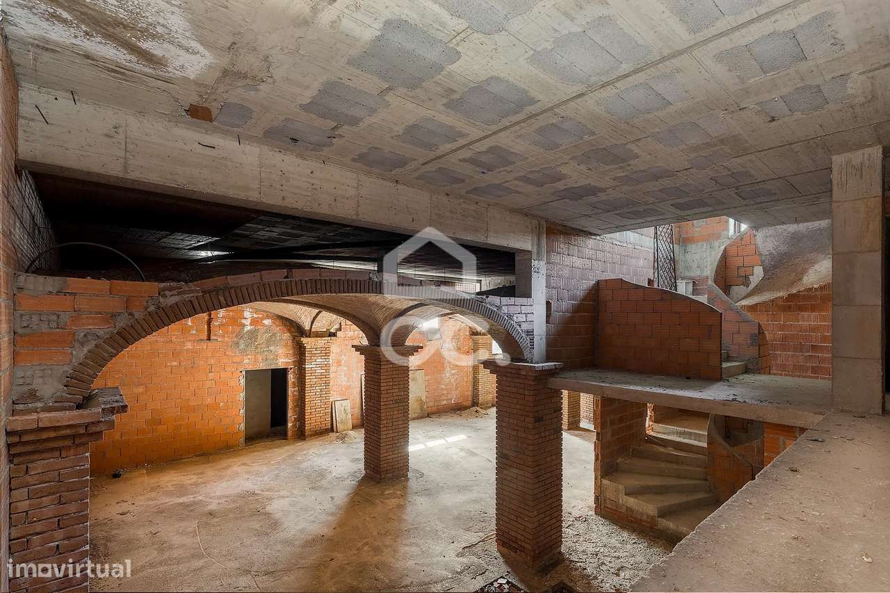 Espaço comercial com 787 m2 | Mourão - Grande imagem: 4/16