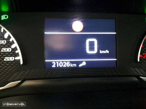 Peugeot 2008 1.2 PureTech Active Pack - 13