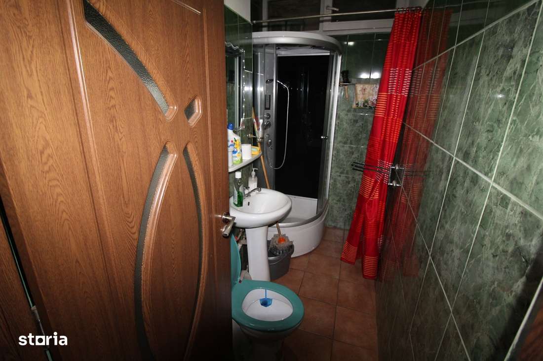 Vând apartament 2 camere în Hunedoara, zona OM-Bd.1848, parter înalt-5