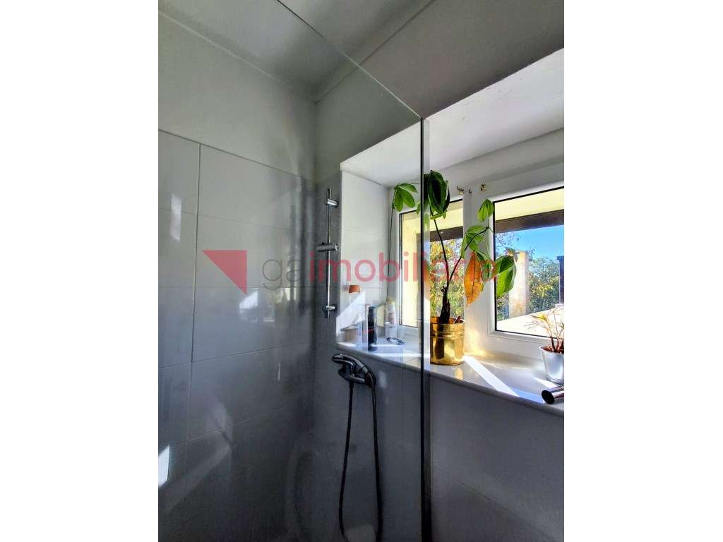 Moradia Rustica inserida numa Magnifica Paisagem Vinícola-14