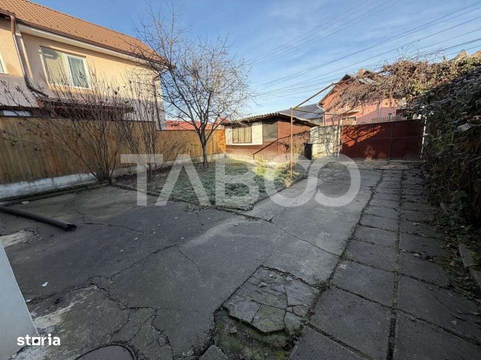 Casa de vanzare 4 camere  160 mpu teren liber 146 m zona Cetatii - Imagine principală: 3/11