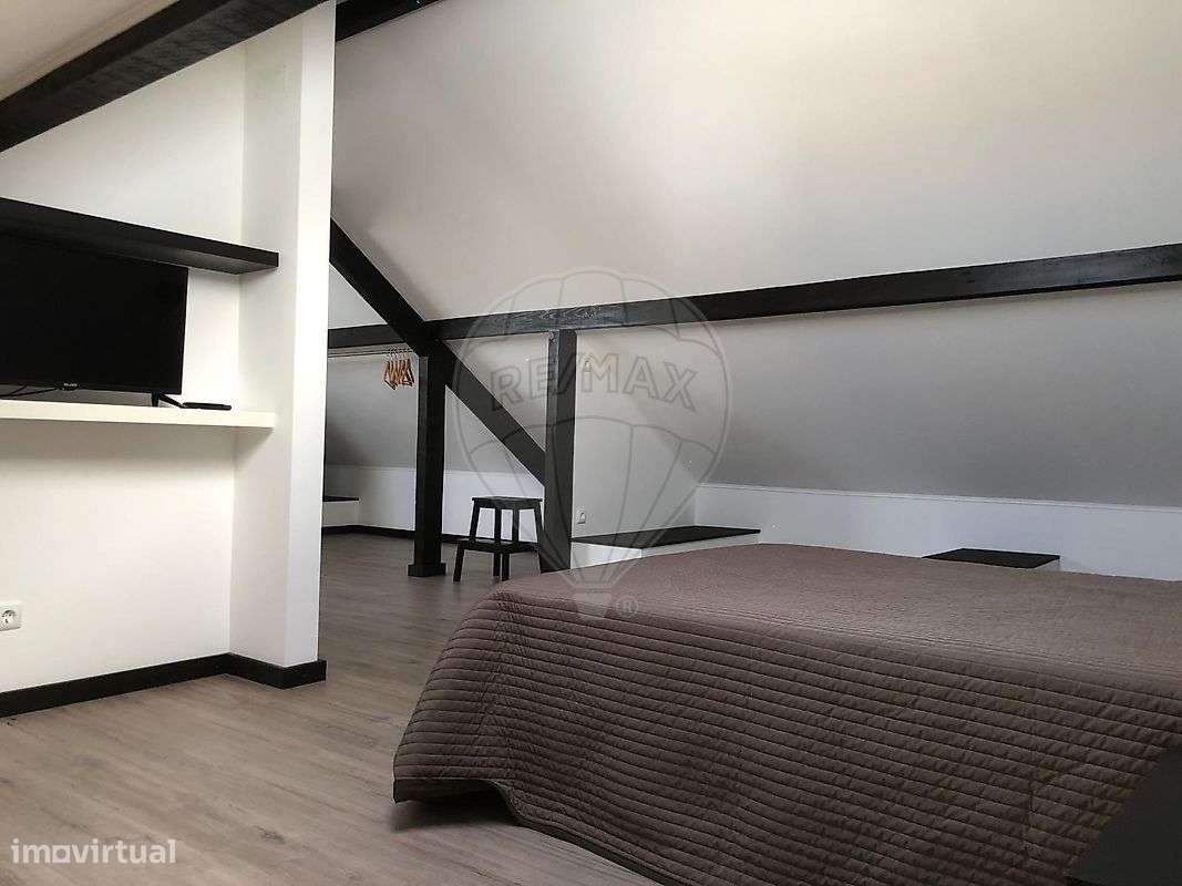 Moradia T2 para venda - Grande imagem: 2/14