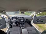 Volkswagen Jetta 1.6 TDI Comfortline - 7