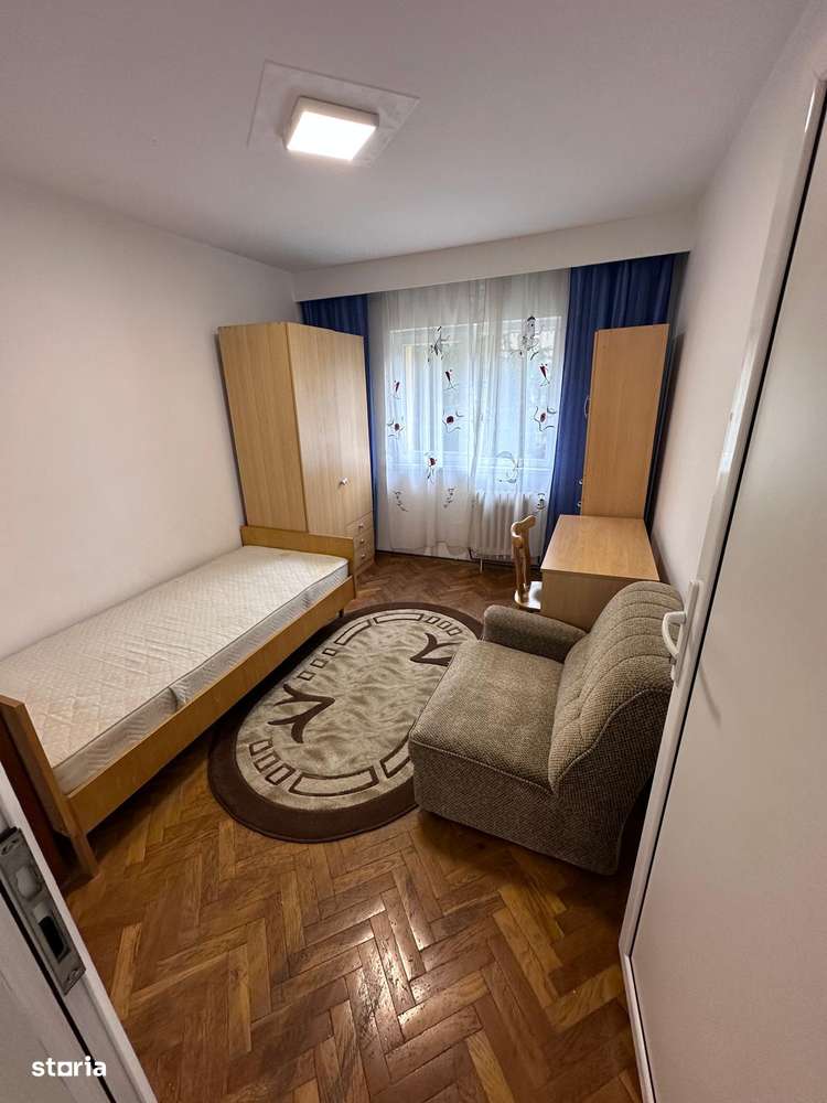 Vand apartament 3 camere Zorilor-7