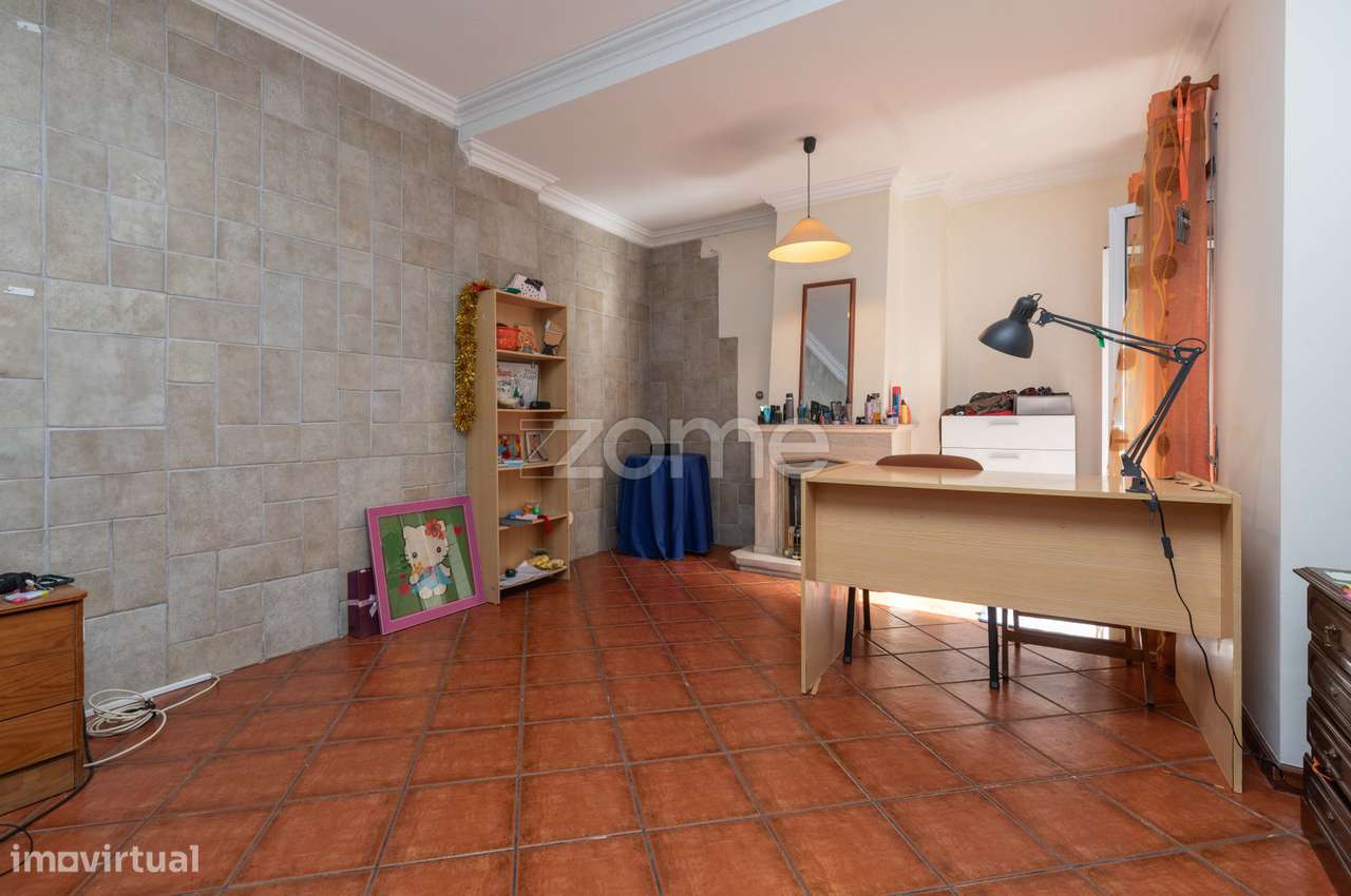 Prédio composto por dois apartamentos | Guerra Junqueiro | Coimbra-35