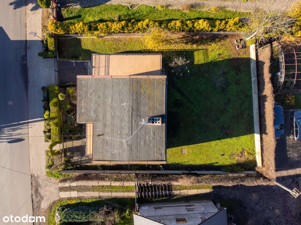 Dom wolnostojący w Starej Górze.-11