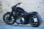 Harley-Davidson Softail Breakout - 33