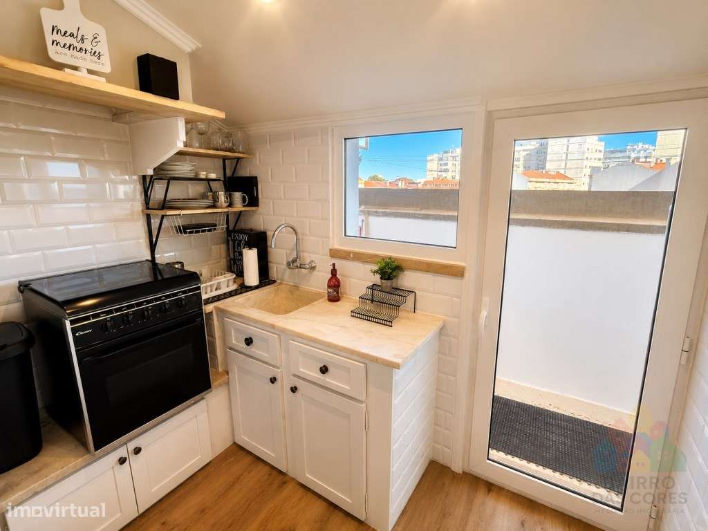 Apartamento T2 remodelado no centro de Tomar-5