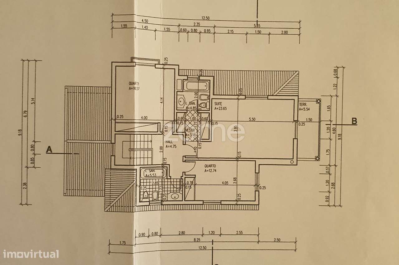 Moradia Isolada com piscina e bastante soalheira-41