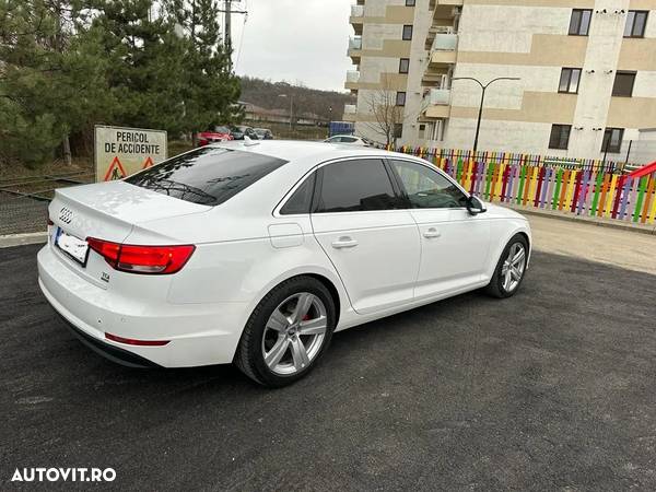 Audi A4 2.0 TDI S tronic - 9