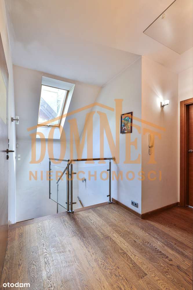 Uroczy dom na pięknej, leśnej działce-13