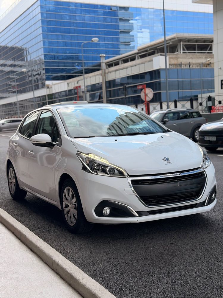 Peugeot 208 I [2012 - 2019] 1.2 L PureTech Active 2017