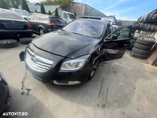 Dezmembram Opel Insignia 2012 2.0 CDTI Automata - 1