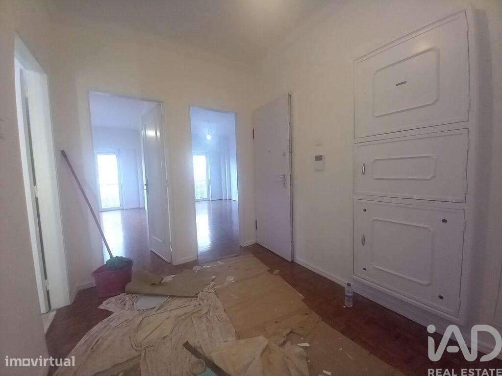 Apartamento T3 em Alvalade de 100,00 m2 - Grande imagem: 5/17