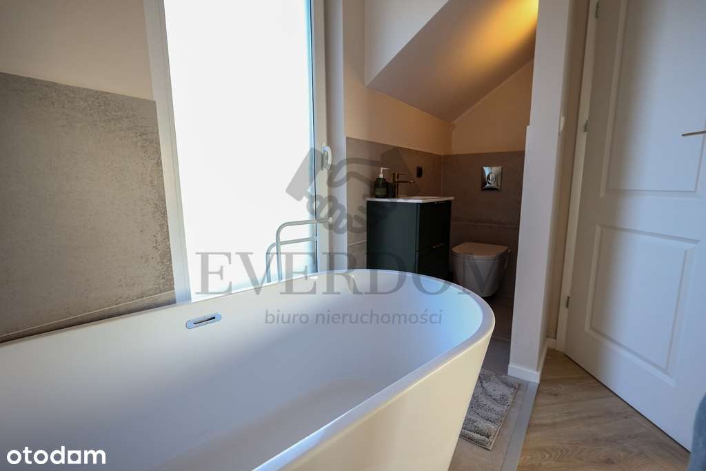 Dwupiętrowy apartament z ogródkiem i m.parkingowym-12