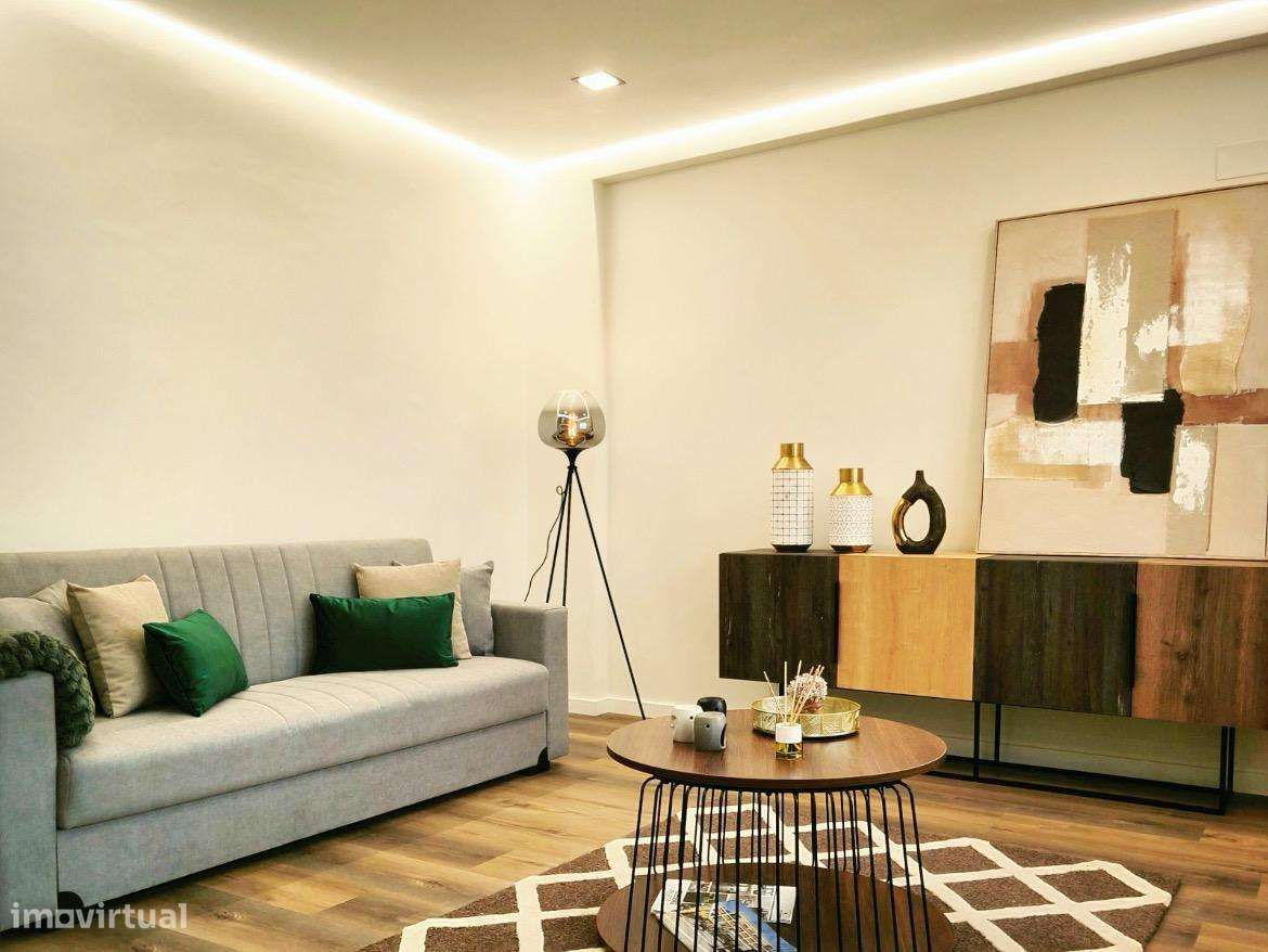 T3 ultimo andar remodelado em Benfica-6