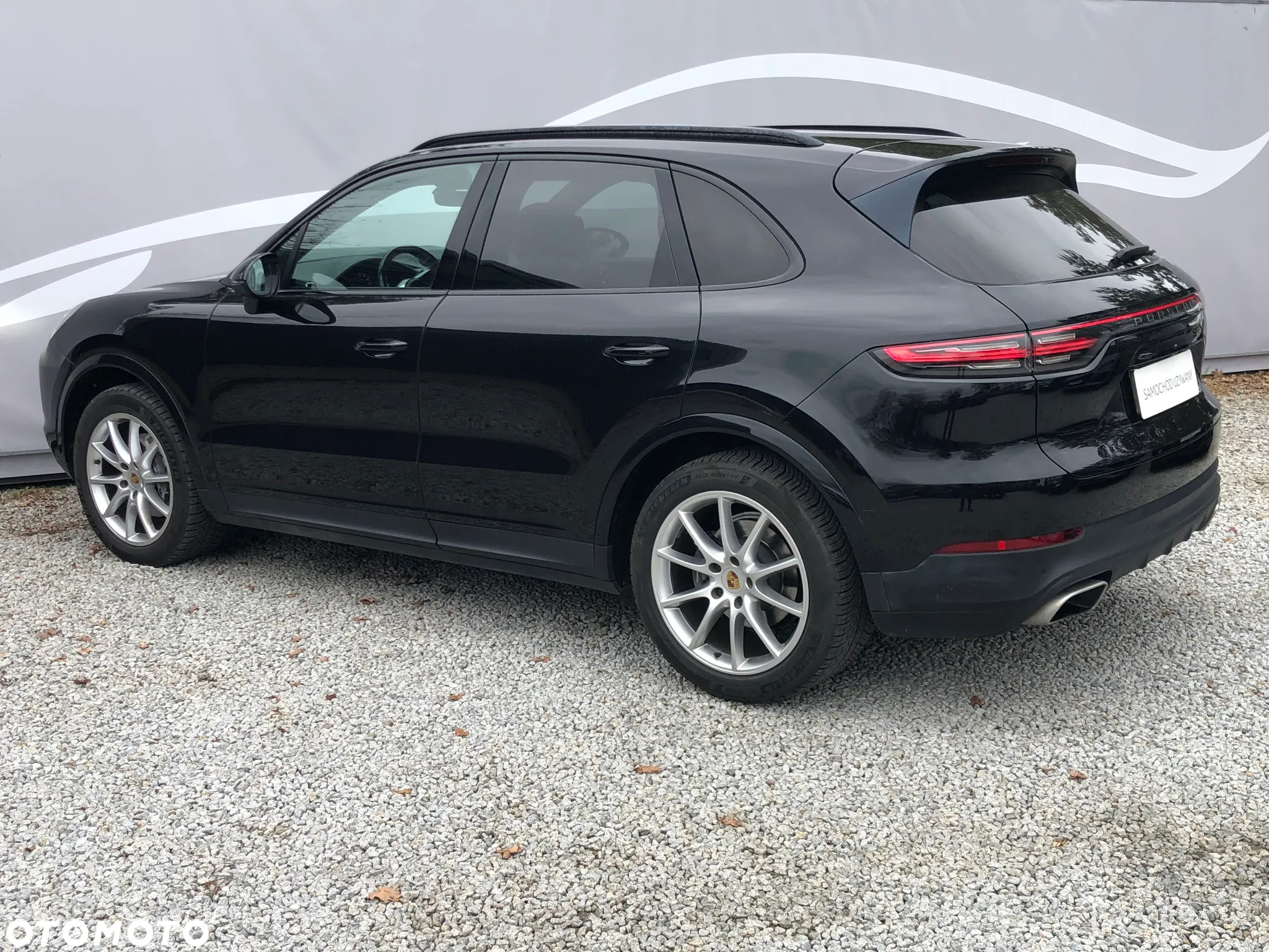 Porsche Cayenne Standard - 16