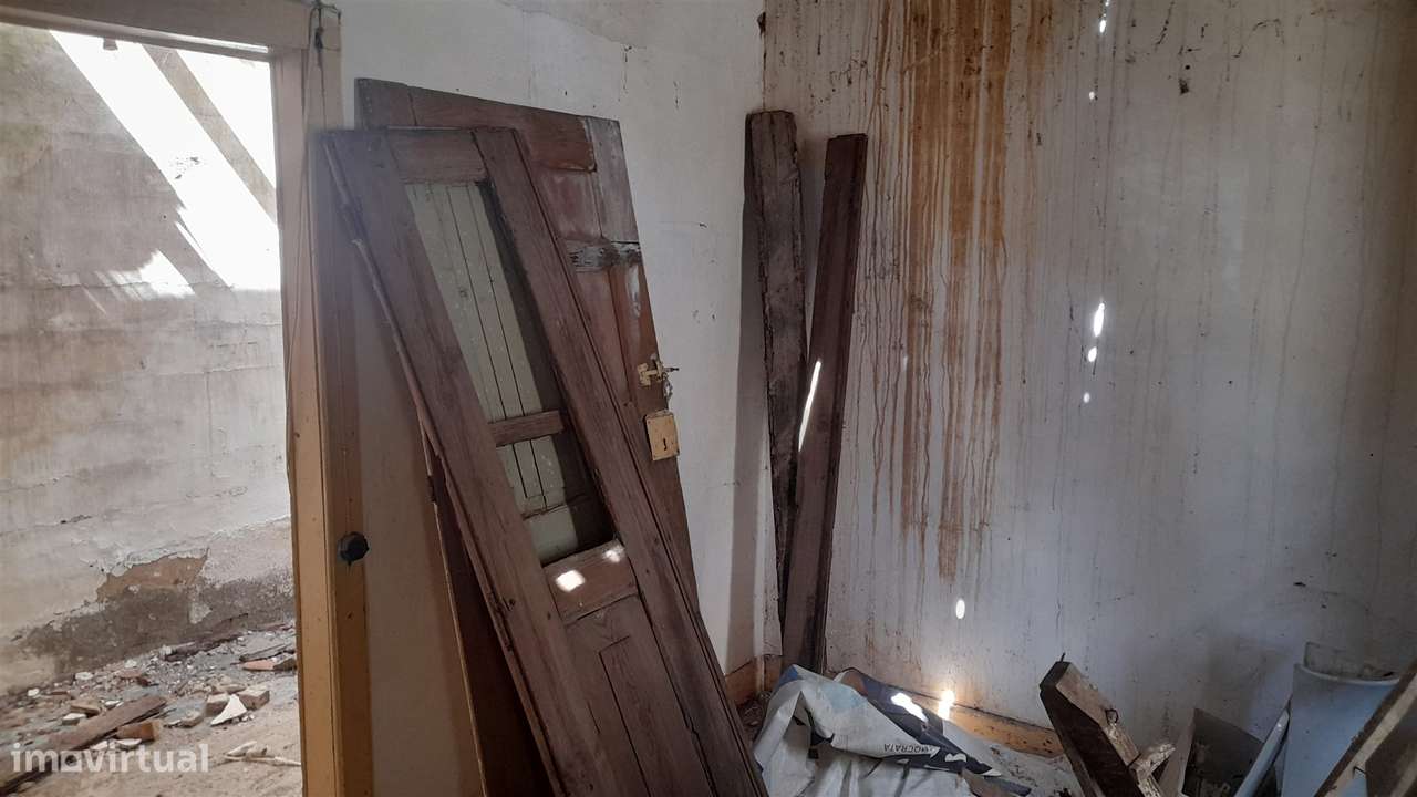 Moradia em Banda T4 DUPLEX Venda em Benquerenças,Castelo Branco-9