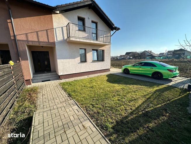 Casă de vanzare tip duplex zona Unirii -Tg-Mureş- mobiată si utilată