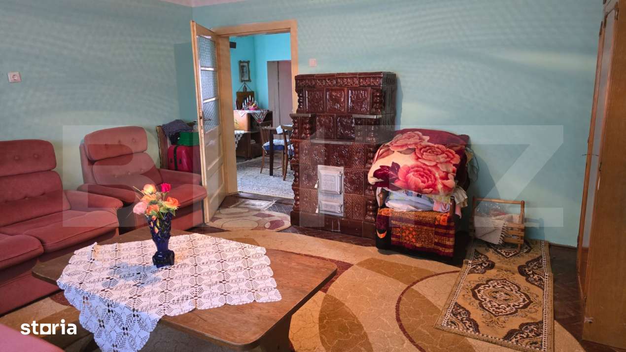 Casa 3 camere 92 mp, 338 mp de teren - Imagine principală: 2/10