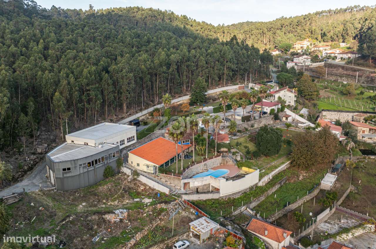 Moradia T3 com 6.721m2 de terreno + Armazém para Indústria Tipo 3 - Grande imagem: 5/60