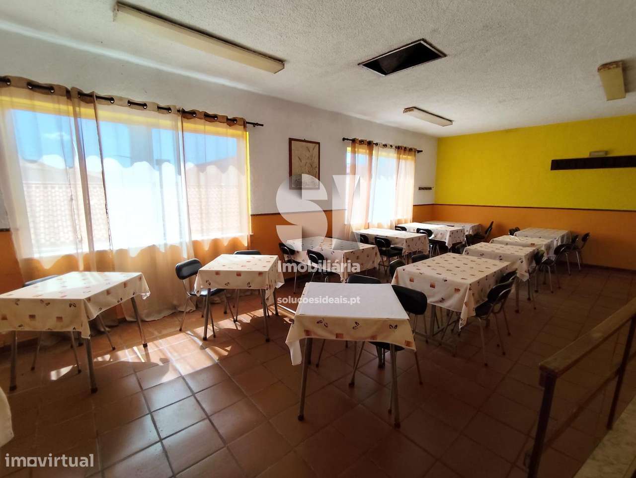 Prédio T1+ T2+ Comércio - Grande imagem: 1/13