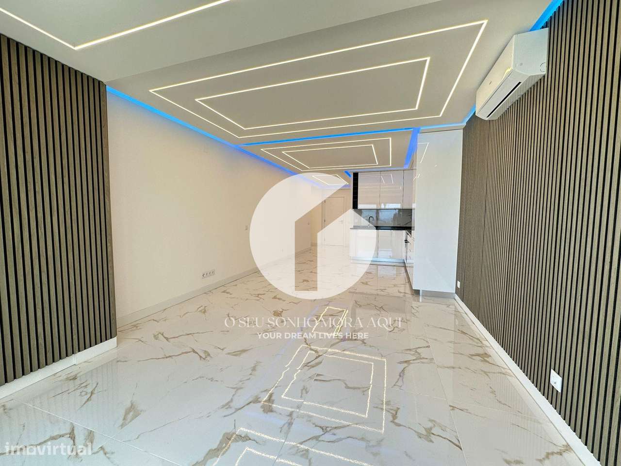 Apartamento T2 Remodelado na Primeira Linha do Mar - Quarteira - Grande imagem: 4/15