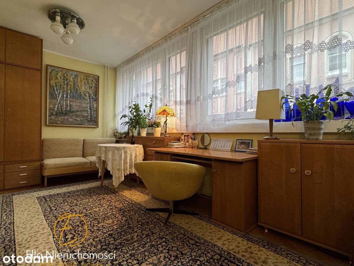 3 pokoje w centrum Legnicy + garaż - Pełny obrazek: 1/12