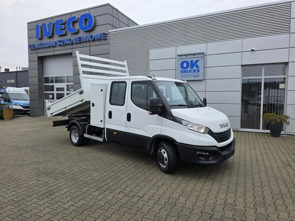 Iveco 35C14 Wywrotka Doka Brygadówka Wzmocniona Skrzynka Narzędziowa Dealer Iveco HDS ŻURAW 129 900 netto 50C15 50C18 50C16 35C16