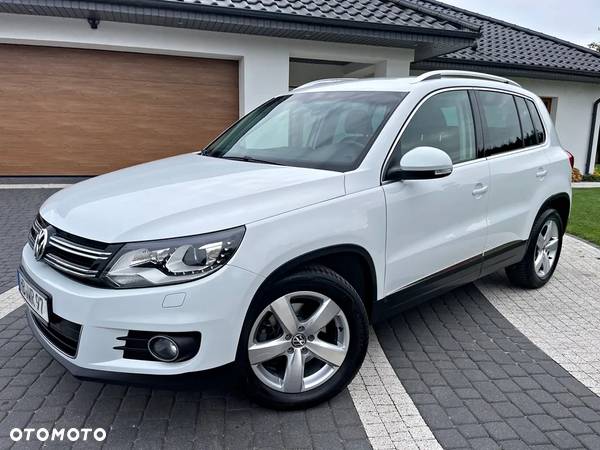 Volkswagen Tiguan 2.0 TDI DPF BlueMotion Technology Sport & Style - 4