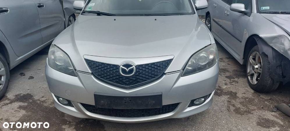 Mazda 3 pas przedni wzmocnienie sciana - 1