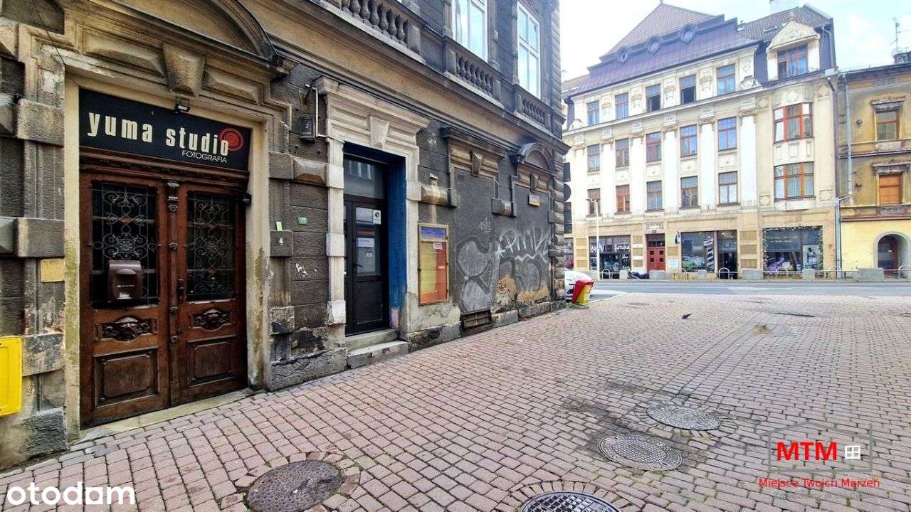 Małe biuro w centrum miasta-1