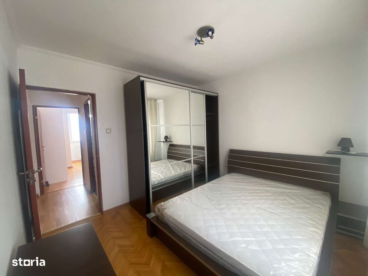 Unirii - Vanzare apartament 3 camere - Str. Iosif Hodos - Imagine principală: 3/11