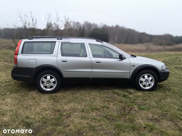 Volvo XC 70 - 3