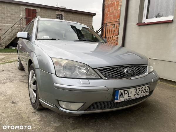 Ford Mondeo - 8