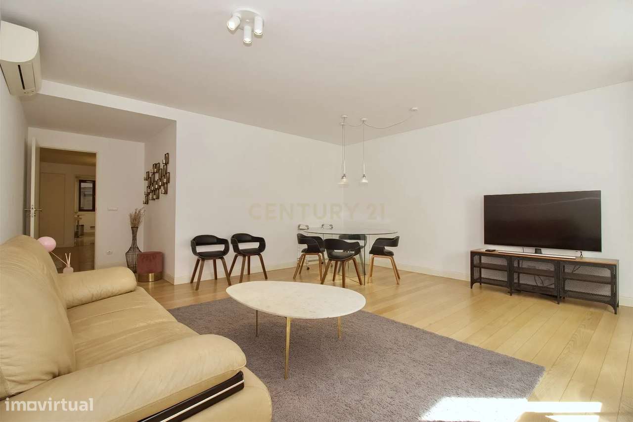 Apartamento T2 à Venda na Rua da Misericórdia, Chiado – Localização Pr - Grande imagem: 5/19