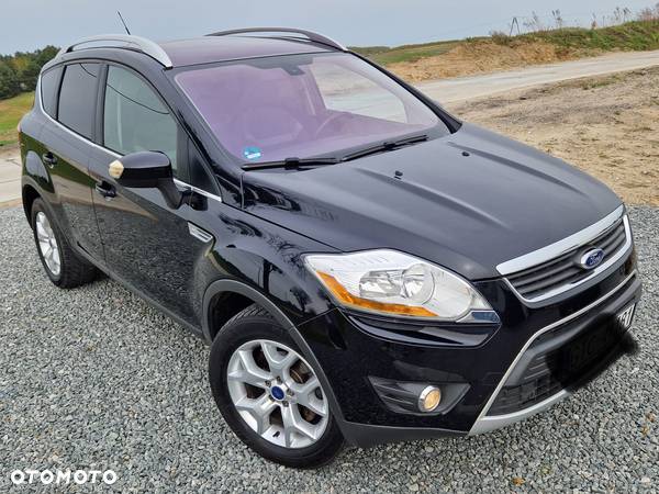 Ford Kuga 2.0 TDCi 2x4 Titanium - 34