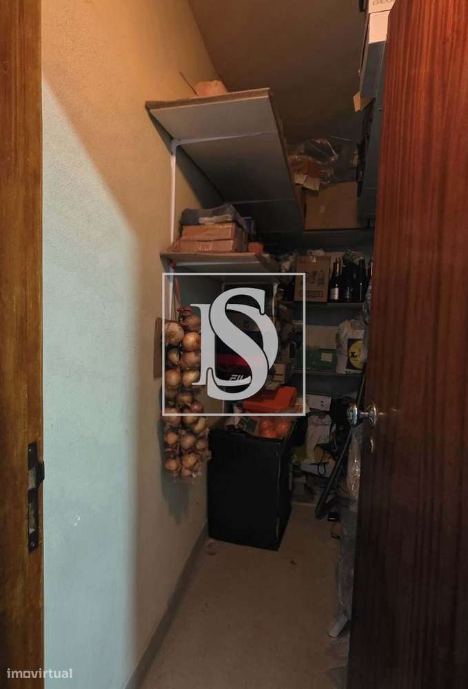 Apartamento T3 no centro de Fafe-12