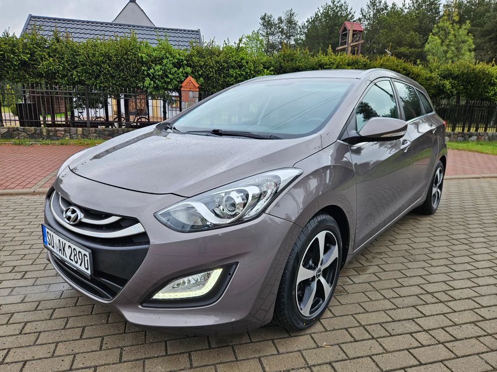 Hyundai i30 II blue 1.6 GDI Trend 2013