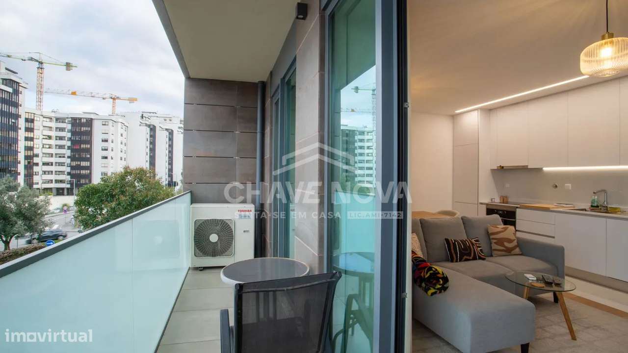 T2 Como Novo c/ Lugar de Garagem em Mafamude (El Corte Inglés) - Grande imagem: 4/37