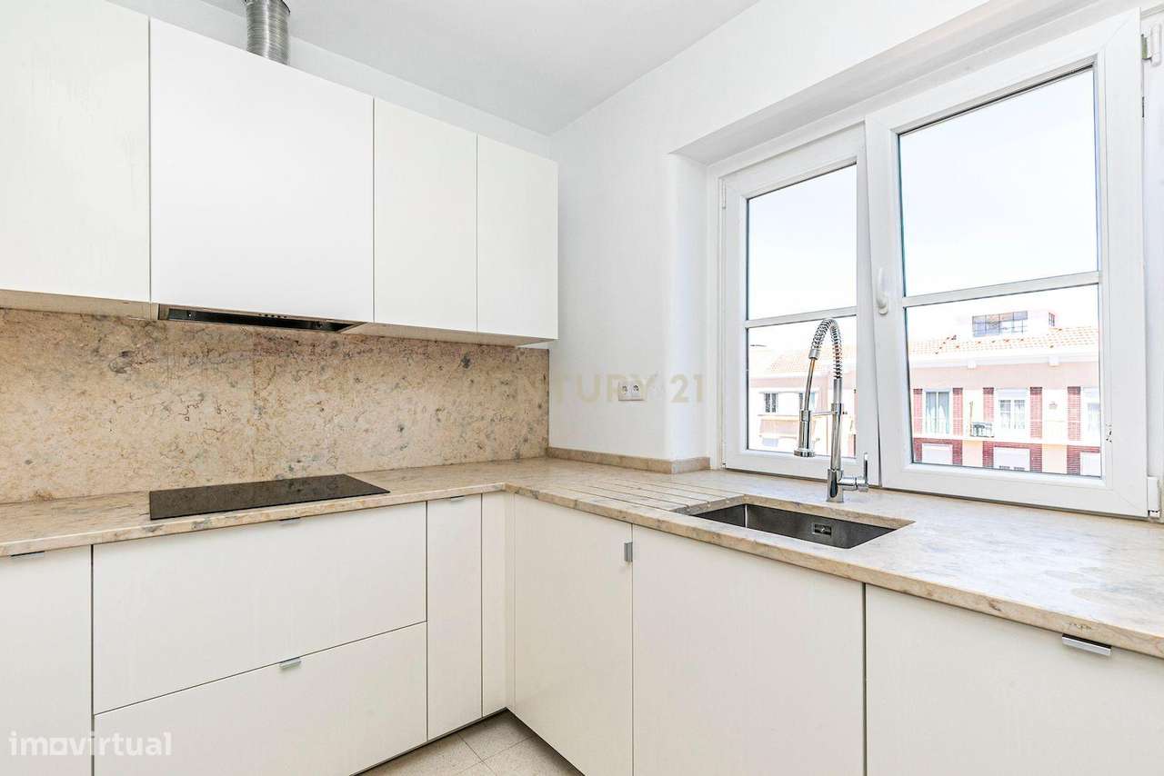 T3 renovado na Avenida de Roma com elevador - Grande imagem: 5/21