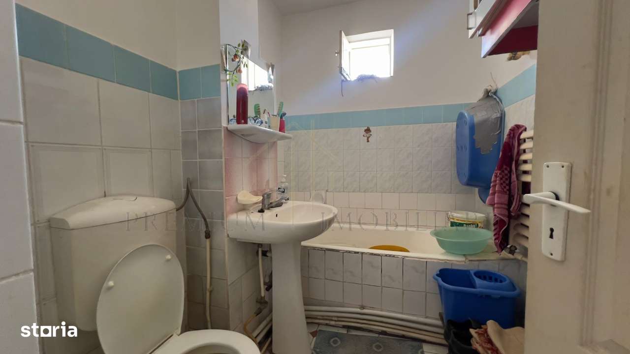 Super Oferta - Apartament cu 3 camere  - Decomandat - Imagine principală: 5/10