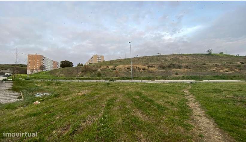 Terreno para Construção de Prédio - Lumiar - Lisboa-13