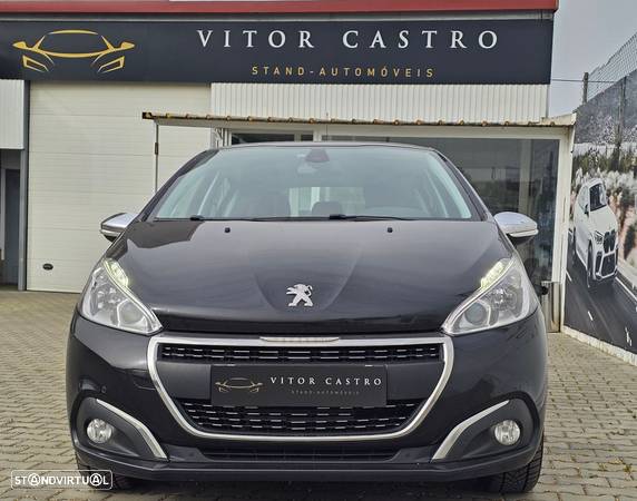 Peugeot 208 1.2 PureTech Allure EAT6 - 2